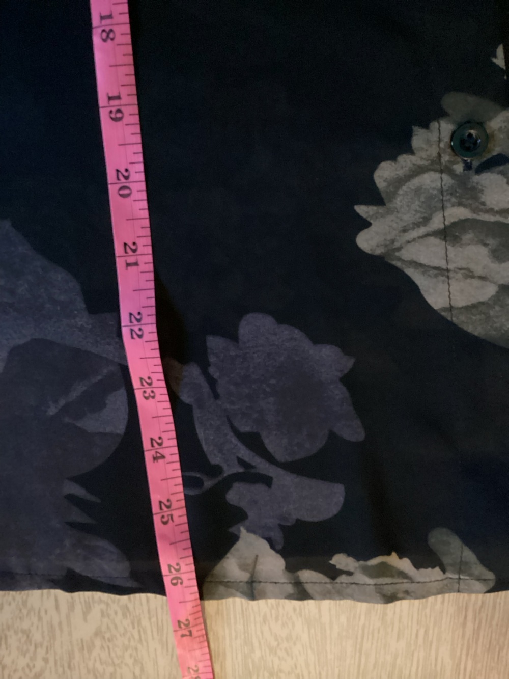Sheer Buttoned Floral Blouse Size 1X EUC - Picture 9 of 9